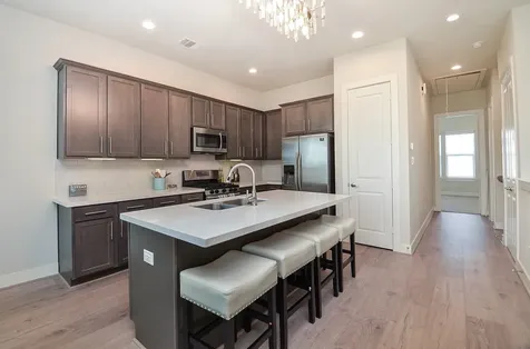 1902 Hollister Spruce Lane Houston TX 77080