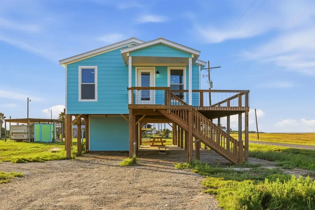 4123 Conn Street Port Bolivar TX 77650