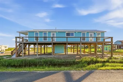 4123 Conn Street Port Bolivar TX 77650