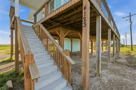 4123 Conn Street Port Bolivar TX 77650
