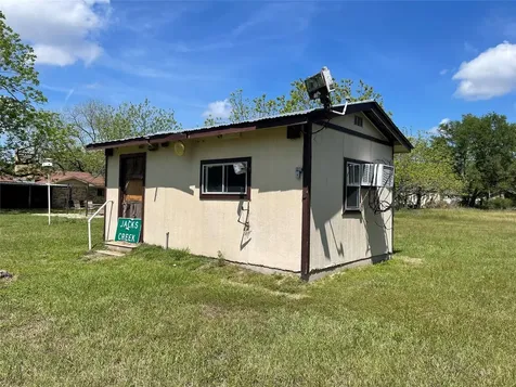 1412 Mulberry Street Avenue Teague TX 75860