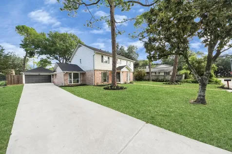 10806 Olympia Drive Houston TX 77042