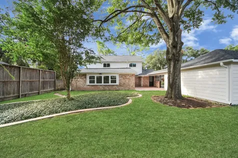 10806 Olympia Drive Houston TX 77042