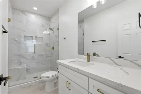 6037 S Acres Drive Houston TX 77048