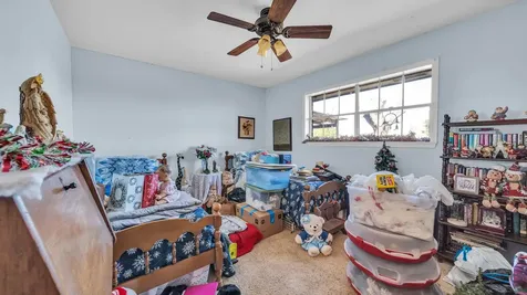 672 Bending Oaks Drive Bellville TX 77418