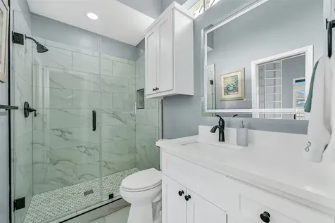 13339 Binnacle Way Galveston TX 77554