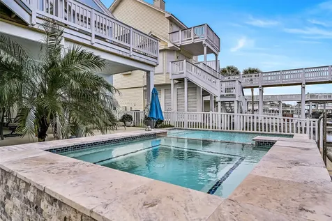 13339 Binnacle Way Galveston TX 77554