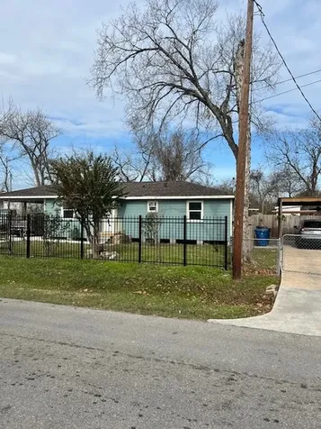 1805 Chamberlain Street Houston TX 77093