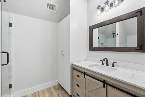 1504 Half Moon Drive Wharton TX 77488
