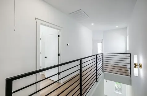 5014 Creekmont Drive Houston TX 77091