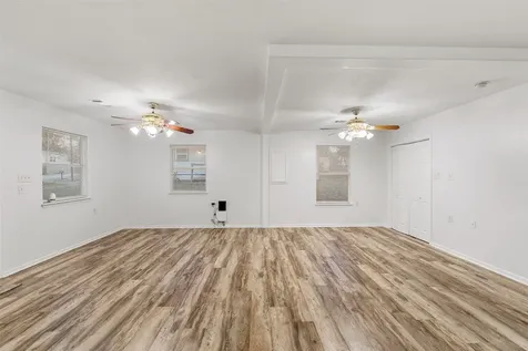 15 Hill Lane Coldspring TX 77331