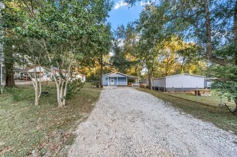 15 Hill Lane Coldspring TX 77331