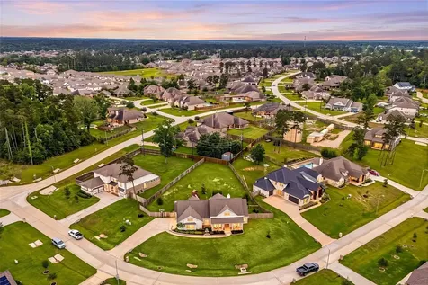 40864 Wesson Lane Magnolia TX 77354