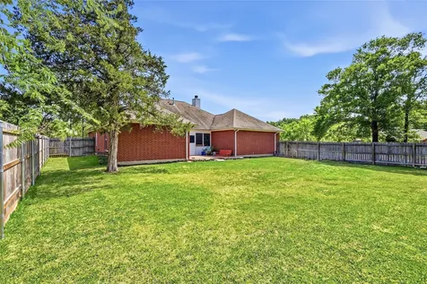 2700 Hickory Court Bryan TX 77808