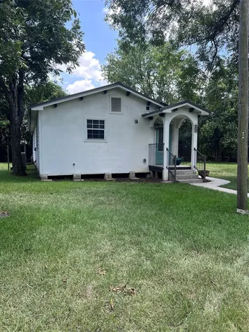 363 W Santa Fe Street Conroe TX 77301