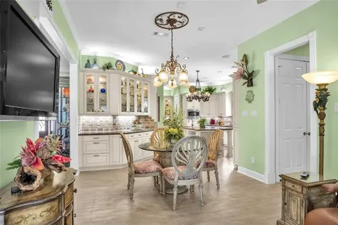 204 Oak Drive Friendswood TX 77546