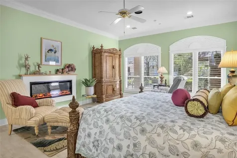 204 Oak Drive Friendswood TX 77546