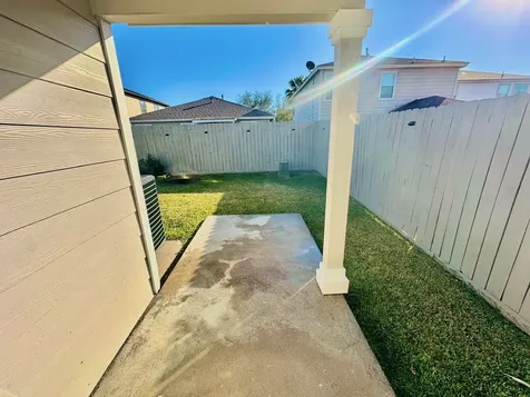 2626 Skyview Crest Court Houston TX 77047