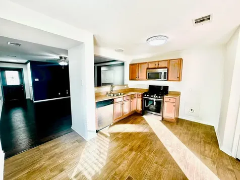 2626 Skyview Crest Court Houston TX 77047