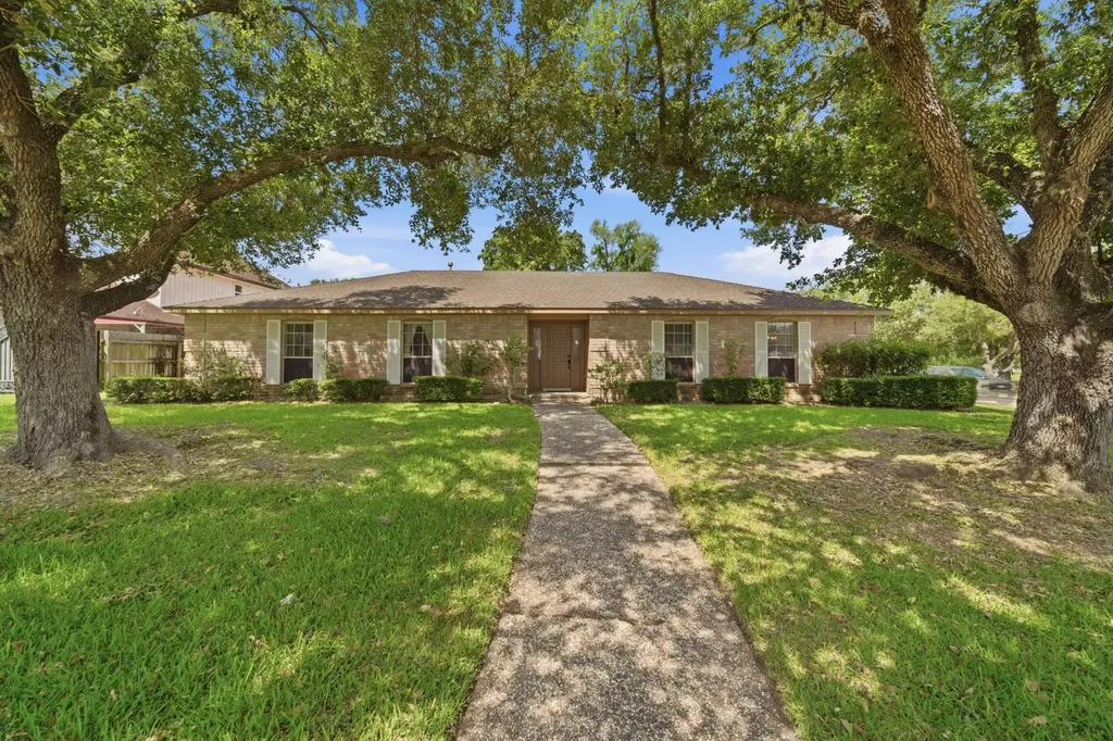 2902 Robinson Road Missouri City TX 77459