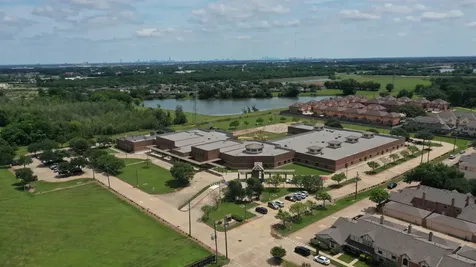 2902 Robinson Road Missouri City TX 77459