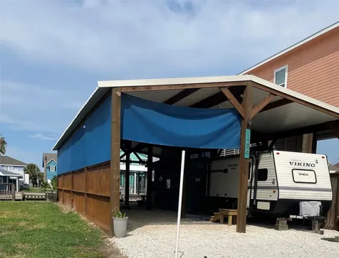 1256 Resort Road Crystal Beach TX 77650