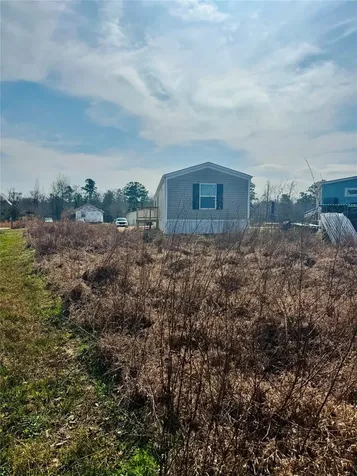 455 Road 5202 Cleveland TX 77327