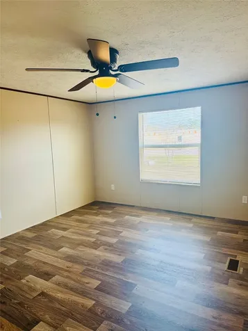 455 Road 5202 Cleveland TX 77327