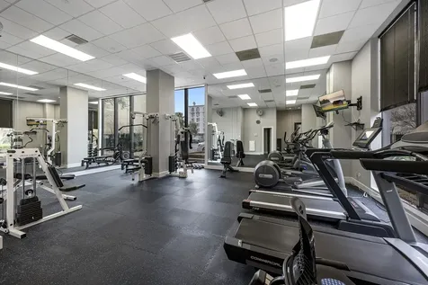 5150 Hidalgo Street 202 Houston TX 77056