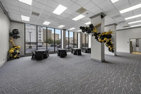 5150 Hidalgo Street 202 Houston TX 77056
