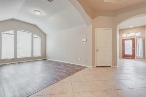 25839 Riverside Creek Drive Richmond TX 77406