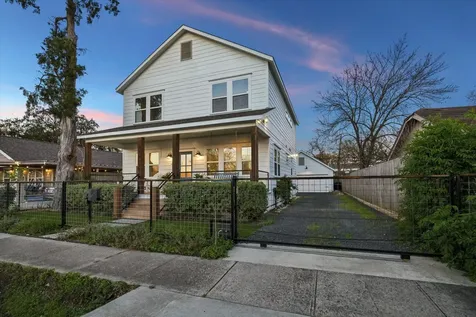 910 Northwood Street Houston TX 77009