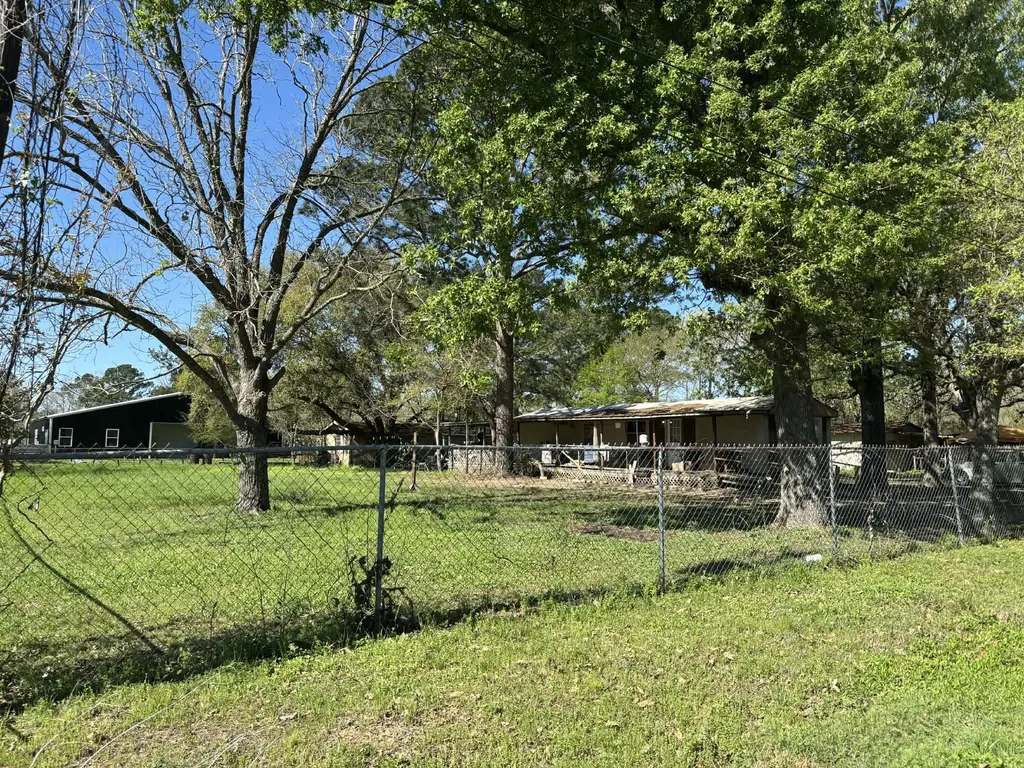 145 Aaron Avenue Livingston TX 77351