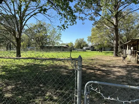 145 Aaron Avenue Livingston TX 77351