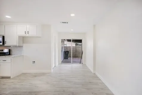 2713 Hearne Drive Pasadena TX 77502