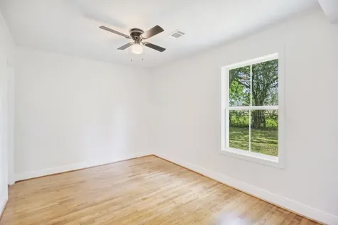 2713 Hearne Drive Pasadena TX 77502
