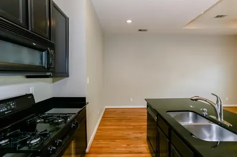 4030 Center Street Houston TX 77007