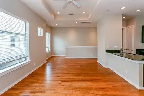4030 Center Street Houston TX 77007