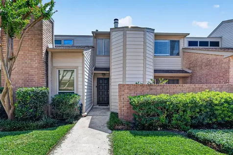 2010 Augusta Drive Houston TX 77057