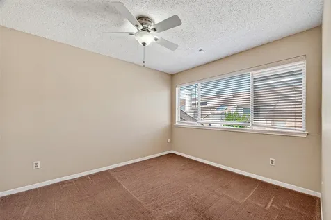 2010 Augusta Drive Houston TX 77057