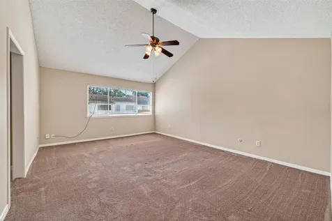 2010 Augusta Drive Houston TX 77057