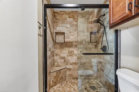 2010 Augusta Drive Houston TX 77057