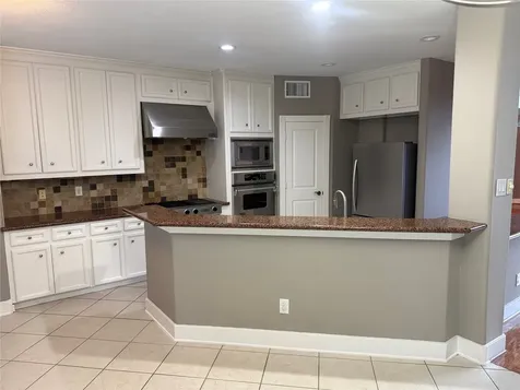 332 Asbury Street Houston TX 77007
