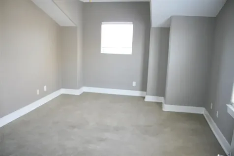 332 Asbury Street Houston TX 77007