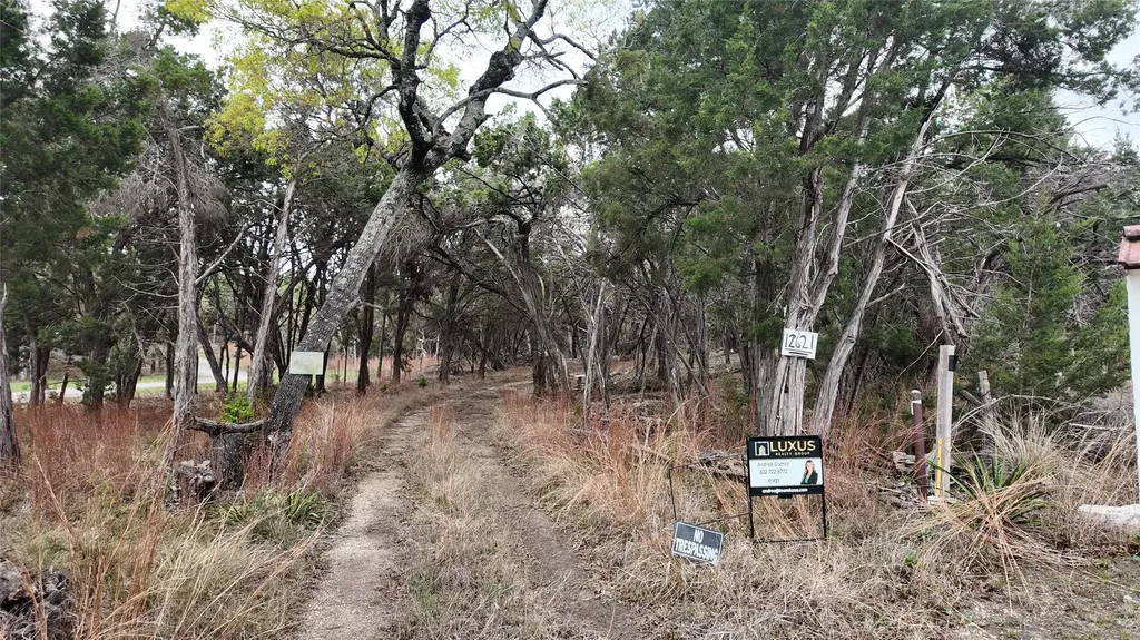 12621 Fitzhugh Road Austin TX 78736