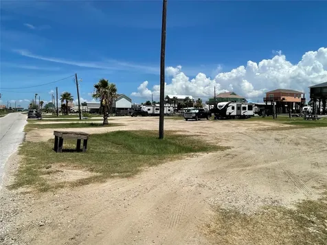 1204 N Monkhouse Drive Crystal Beach TX 77650