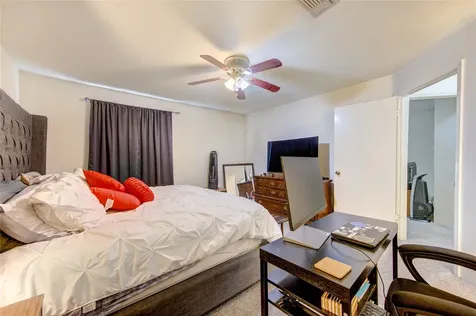 8245 Creekbend Drive Houston TX 77071