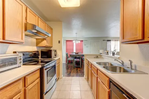 8245 Creekbend Drive Houston TX 77071
