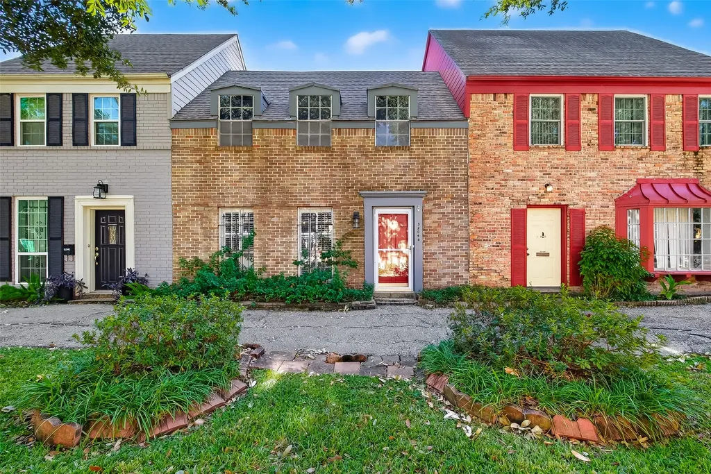 5204 Arboles Drive B Houston TX 77035