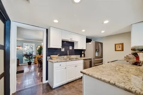 5204 Arboles Drive B Houston TX 77035